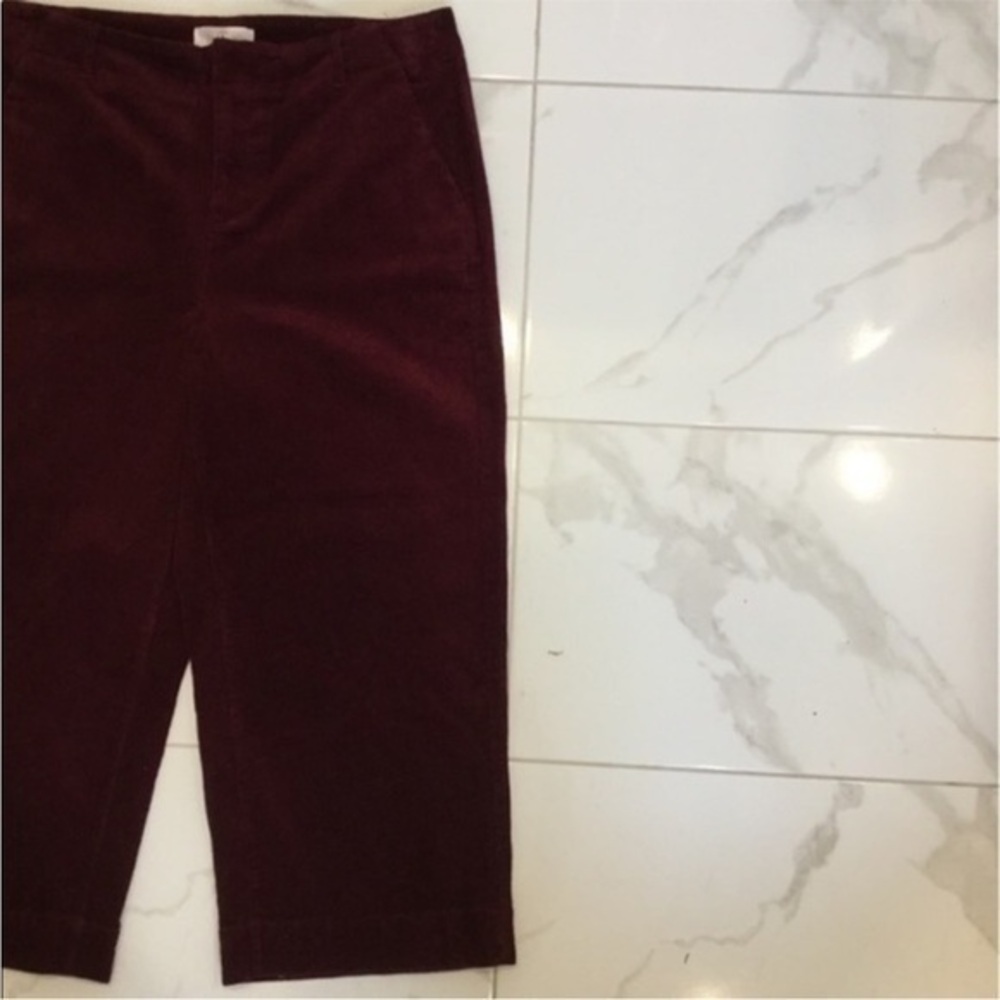 New Penningtons| Cropped Crushed Red Corduroy Highrise Pants - Picture 6 of 14